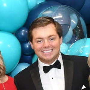 Meet your Posher, Mason a.